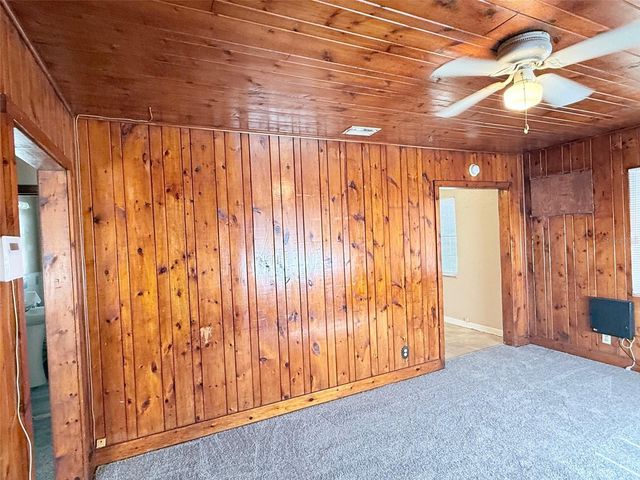 2835 DR MARTIN LUTHER KING JR STREET S, St Petersburg, FL 33705