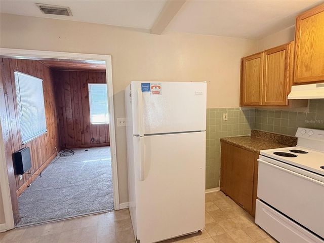 2835 DR MARTIN LUTHER KING JR STREET S, St Petersburg, FL 33705