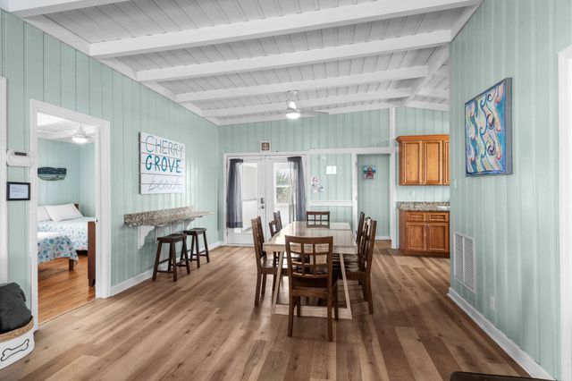 212 56th Ave. N, North Myrtle Beach, SC 29582