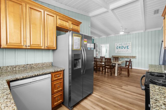 212 56th Ave. N, North Myrtle Beach, SC 29582