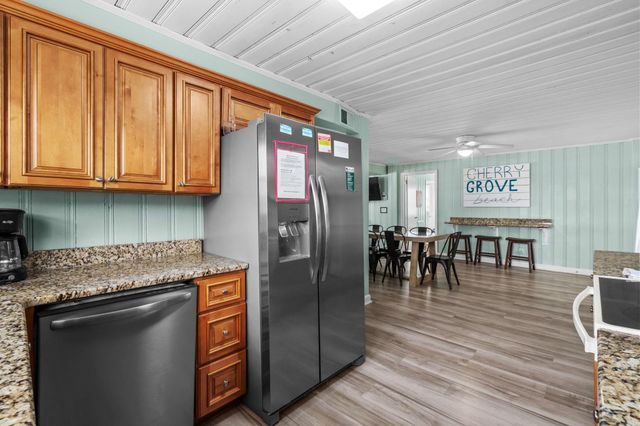 212 56th Ave. N, North Myrtle Beach, SC 29582