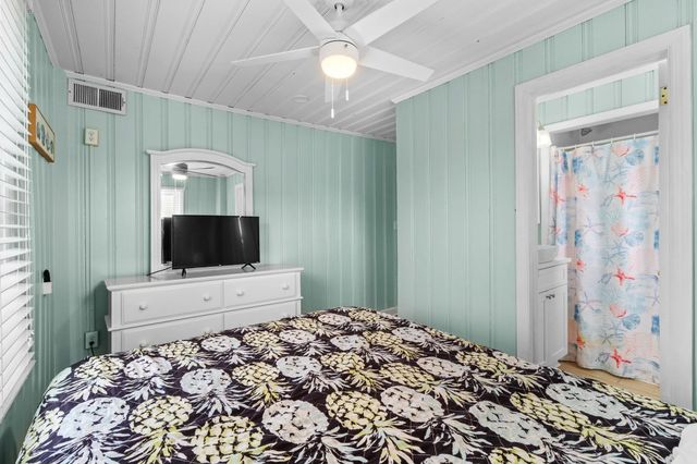 212 56th Ave. N, North Myrtle Beach, SC 29582