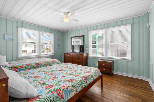 212 56th Ave. N, North Myrtle Beach, SC 29582