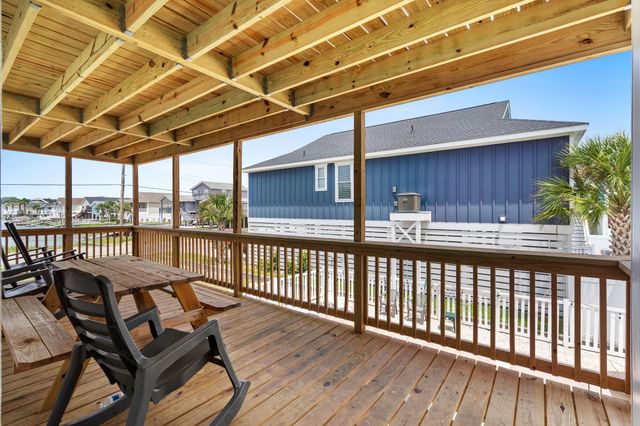 212 56th Ave. N, North Myrtle Beach, SC 29582