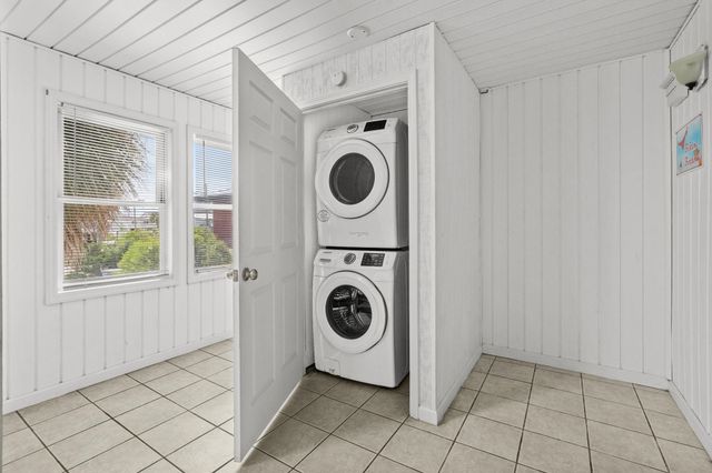 212 56th Ave. N, North Myrtle Beach, SC 29582