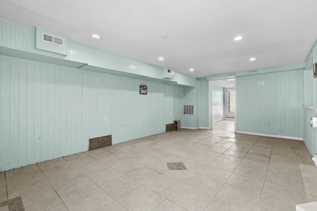212 56th Ave. N, North Myrtle Beach, SC 29582