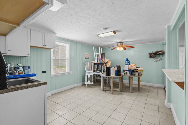 212 56th Ave. N, North Myrtle Beach, SC 29582