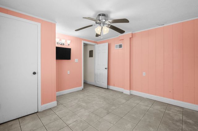 212 56th Ave. N, North Myrtle Beach, SC 29582