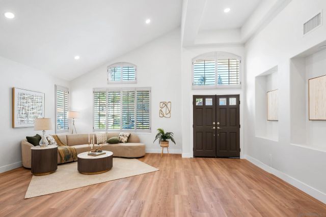 2042 Sequoia St, San Marcos, CA 92078