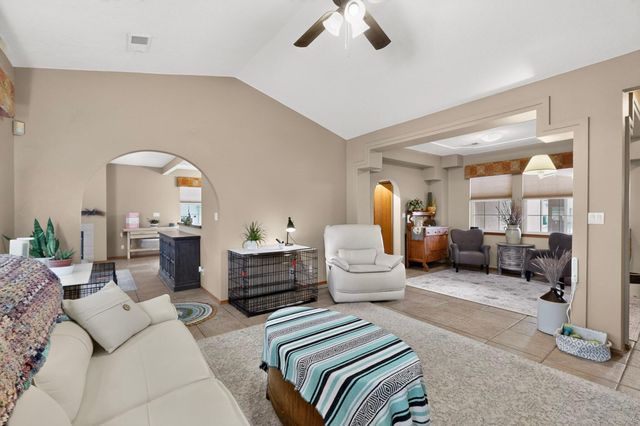 2441 Manzano Loop NE, Rio Rancho, NM 87144