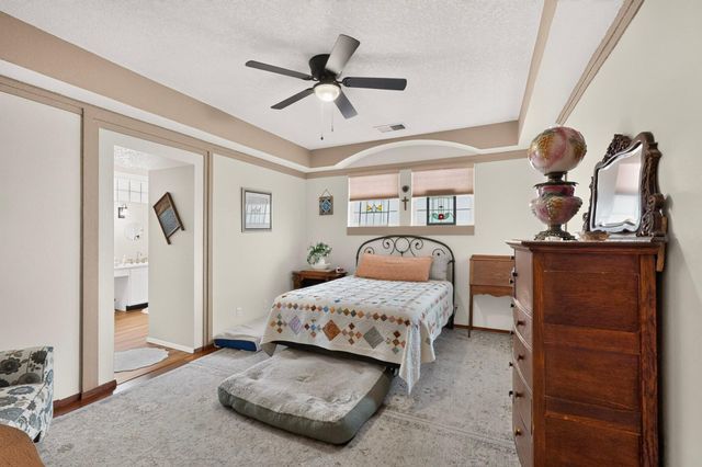 2441 Manzano Loop NE, Rio Rancho, NM 87144
