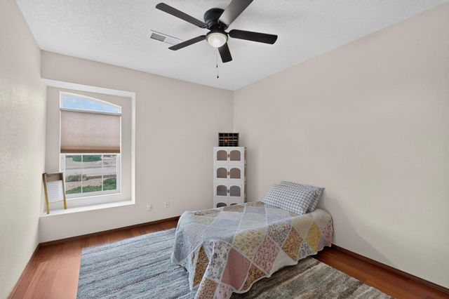 2441 Manzano Loop NE, Rio Rancho, NM 87144