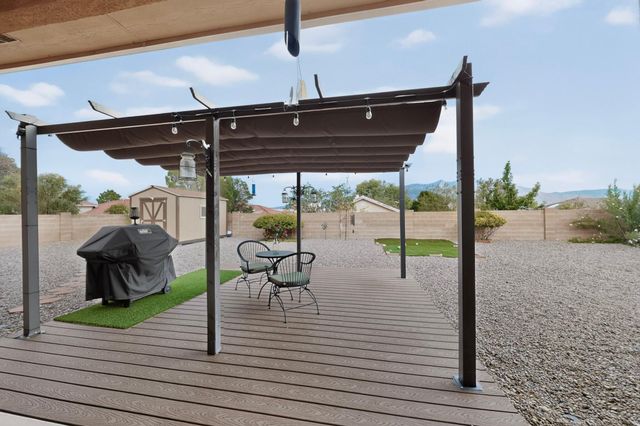 2441 Manzano Loop NE, Rio Rancho, NM 87144