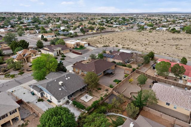 2441 Manzano Loop NE, Rio Rancho, NM 87144