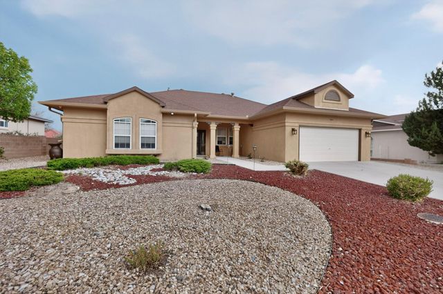 2441 Manzano Loop NE, Rio Rancho, NM 87144