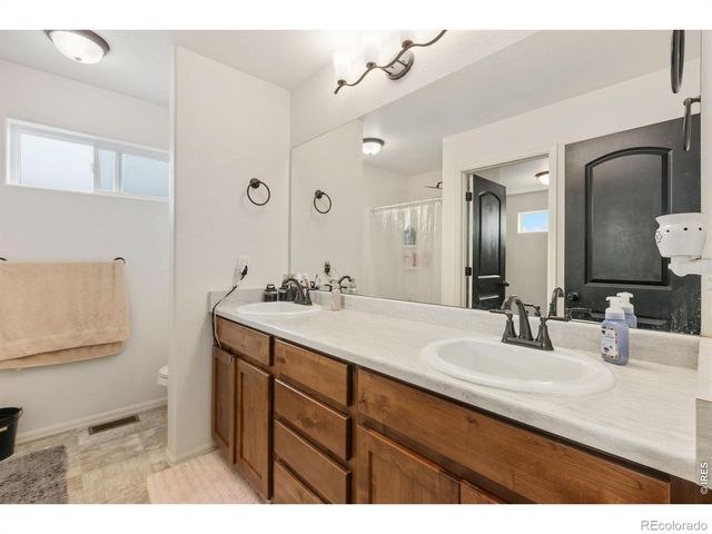 1802 104th Avenue, Greeley, CO 80634