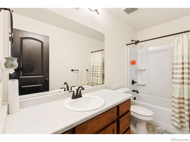 1802 104th Avenue, Greeley, CO 80634