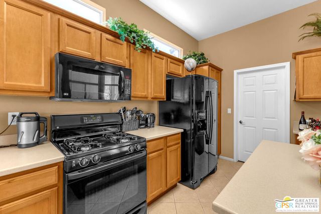 78164 Brookhaven Lane, Palm Desert, CA 92211