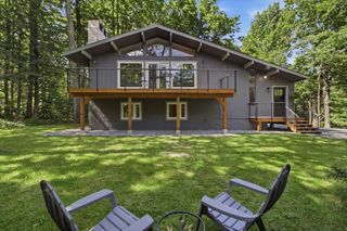 2 Corner Rock Road, Winhall, VT 05340