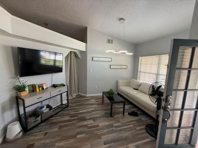 601 S DEAN ROAD, Orlando, FL 32825