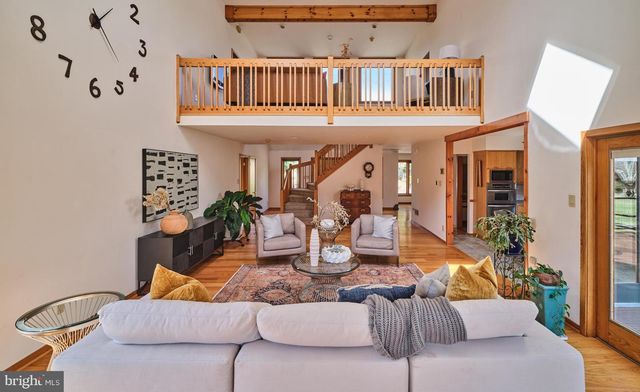 3054 COMFORT RD, New Hope, PA 18938