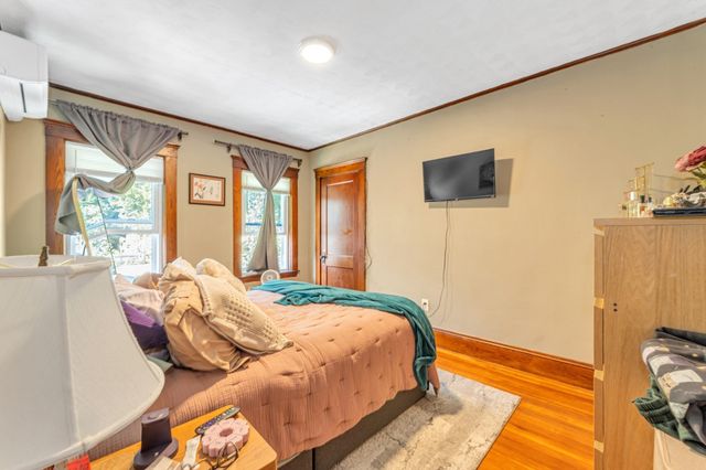 33-35 Brookdale St, Boston, MA 02131