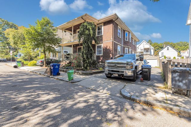 33-35 Brookdale St, Boston, MA 02131