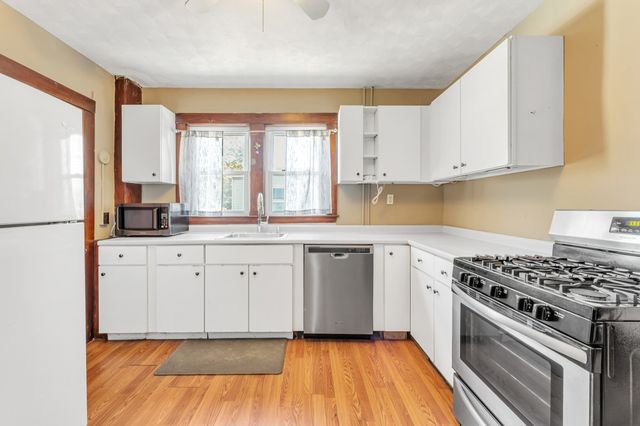 33-35 Brookdale St, Boston, MA 02131