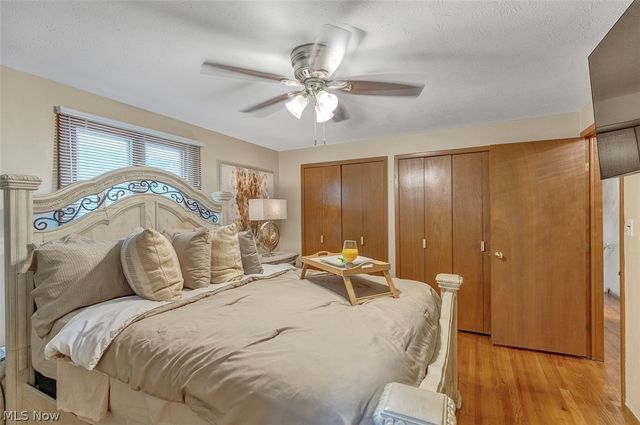 26 Brune Drive, Bedford, OH 44146