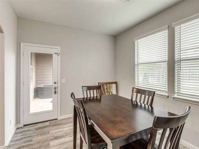 408 E Atlanta Terrace, Mustang, OK 73064