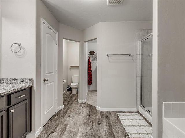 408 E Atlanta Terrace, Mustang, OK 73064