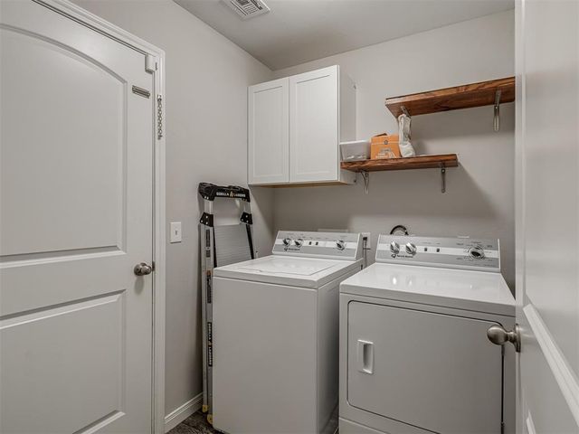 408 E Atlanta Terrace, Mustang, OK 73064