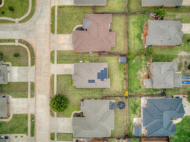408 E Atlanta Terrace, Mustang, OK 73064