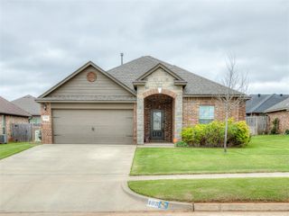 408 E Atlanta Terrace, Mustang, OK 73064