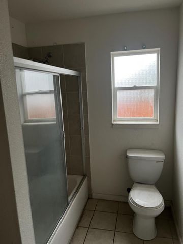 4259 13th Ave, Sacramento, CA 95820