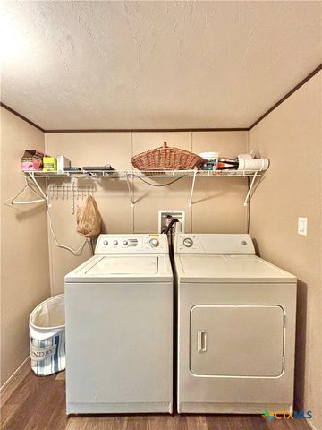 359 N Byers, Port O'connor, TX 77982