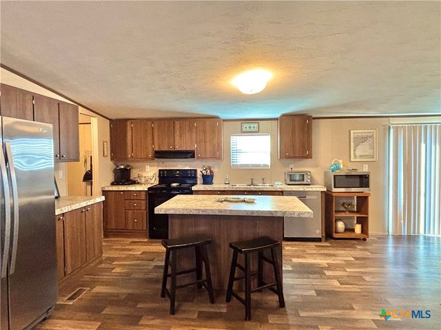 359 N Byers, Port O'connor, TX 77982