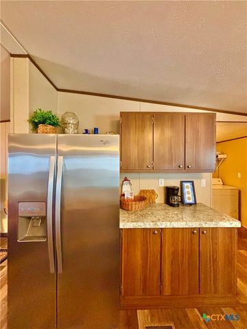 359 N Byers, Port O'connor, TX 77982