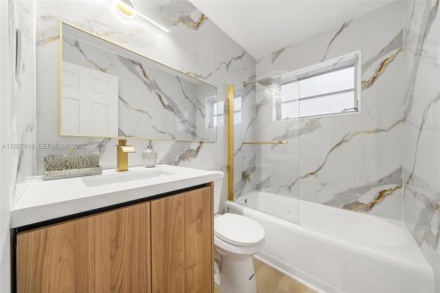 331 NE 42nd Ct, Oakland Park, FL 33334