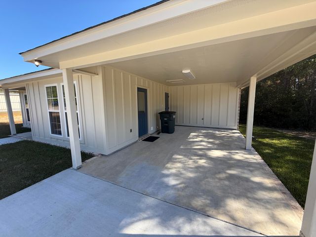 22 Wilks Rd., Columbia, MS 39429