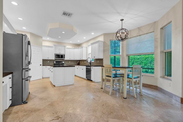 2792 Shaughnessy Drive, Wellington, FL 33414