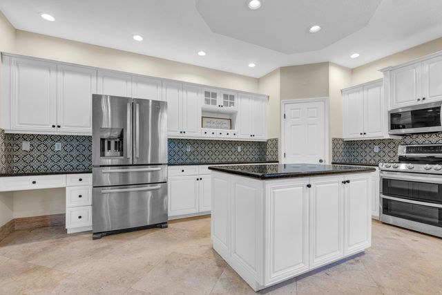 2792 Shaughnessy Drive, Wellington, FL 33414