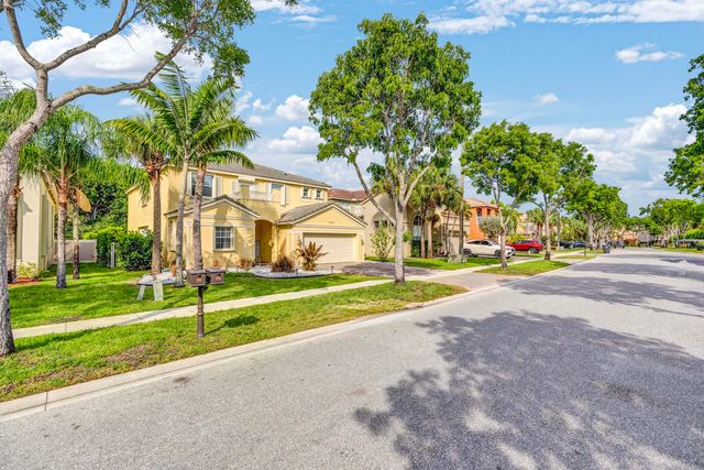 2792 Shaughnessy Drive, Wellington, FL 33414