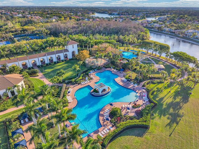 2792 Shaughnessy Drive, Wellington, FL 33414