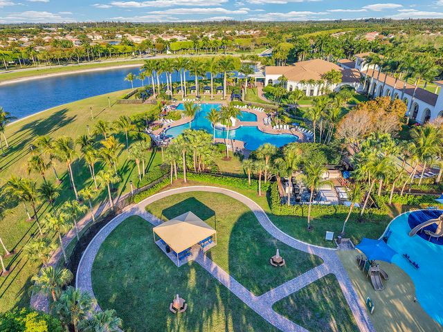 2792 Shaughnessy Drive, Wellington, FL 33414