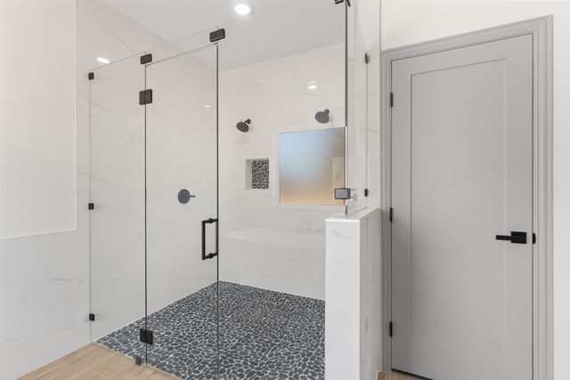 1516 PORTS O CALL Court, Granbury, TX 76048