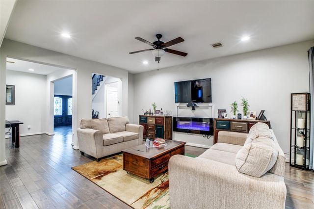 17903 Pleasantglen Court, Spring, TX 77379