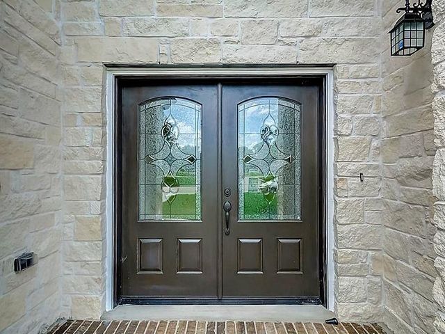 17903 Pleasantglen Court, Spring, TX 77379