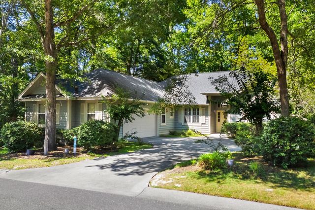 1401 Brigantine Rd., North Myrtle Beach, SC 29582