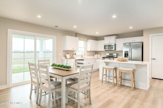 100 Baxter Station Boulevard, Moyock, NC 27958